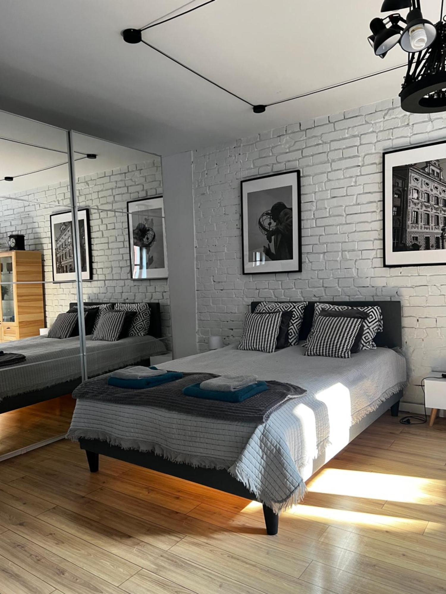 Browarna 2 Apartment Torun Bagian luar foto